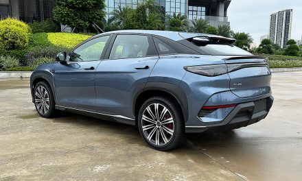 BYD Sealion 7: Mobil Listrik Futuristik Dengan Desain Sporty