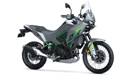 Kawasaki KLE500: Lihat Lebih Dekat Motor Petualang Terbaru