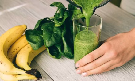 Jus Penyembuh Asam Lambung: Solusi Segar Untuk Perut