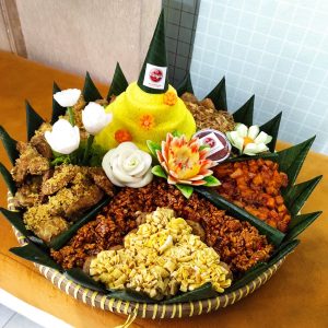 Tumpeng: Simbol Keharmonisan Di Setiap Sajian Kuliner Indonesia