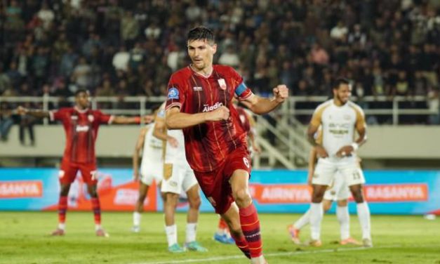 Messidoro Tunjukkan Kesetiaan, Persis Solo Harus Tetap Bertahan