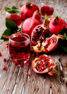 Jus Delima Superfood: Solusi Alami Jaga Tekanan Darah Stabil