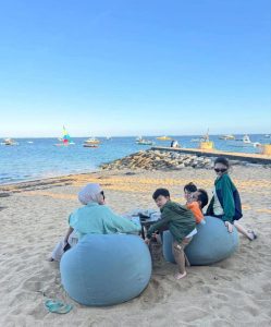 Liburan Sederhana! Zaskia Adya Mecca Family Di Pantai Sanur