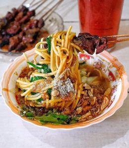 Bukan Mie Biasa! Mi Ongklok Dieng, Kuah Kental Dan Aroma Khas
