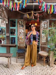 Liburan Santai! Malavika Mohanan Curi Perhatian Di Chiang Mai