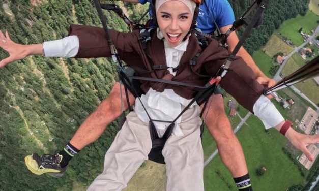Auto Iri! Emy Aghnia Pamer Liburan Mewah Di Lauterbrunnen