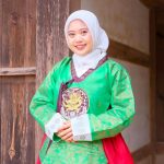 Makin Anggun, Musdalifah Basri Pakai Hanbok Di Korea
