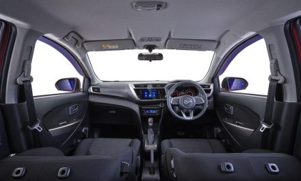 Bodi Compact, Kabin Lega! Ini Keunggulan Daihatsu Sirion