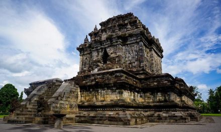 Bangunan Candi Mendut Keindahan Artistik Dan Makna Historis
