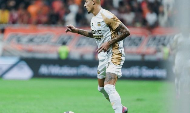 Arema FC Menggila! Noah Sadaoui: Kekalahan Telak Dewa United