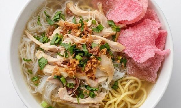 Bikin Nagih! Miesop Kampung Hangat Dengan Sambal Pedas