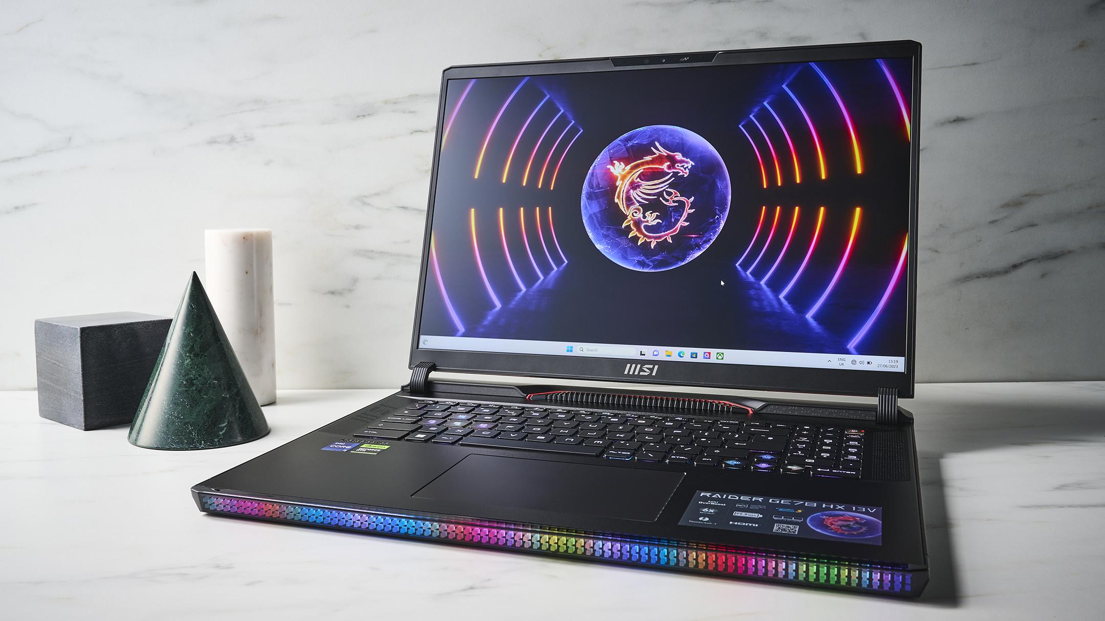 Gaming Makin Mulus! MSI Raider GE78 Punya Opsi Layar 240Hz