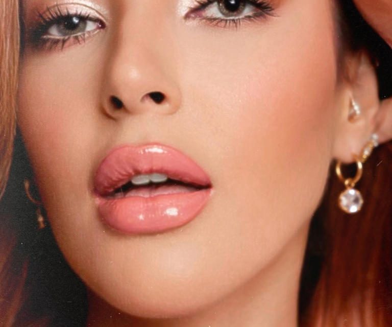 Makeup Goals! Tasya Farasya Padukan Soft Glam Dan High Glam